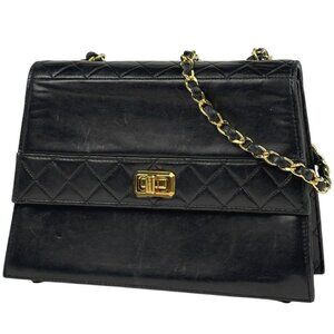 Chanel Logo Chain Shoulder Bag Single Flap 2.55 Shoulder Bag Leather Black